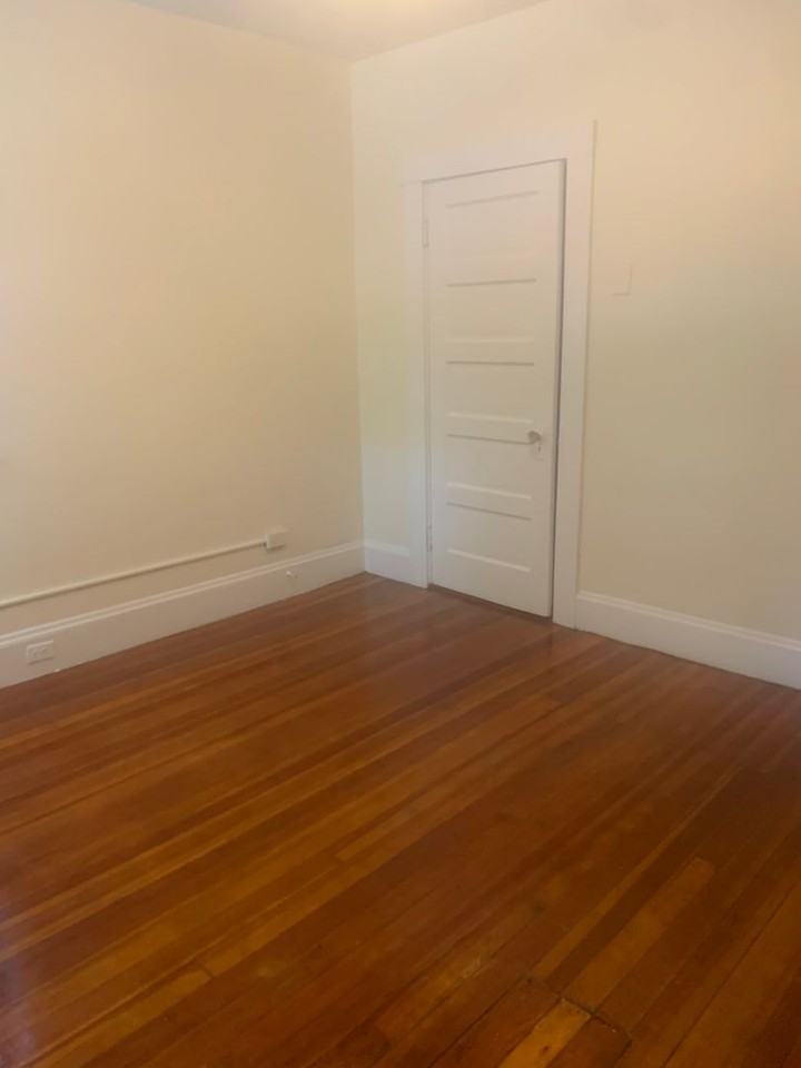 227 Chestnut Hill Ave - Photo 4 of 7