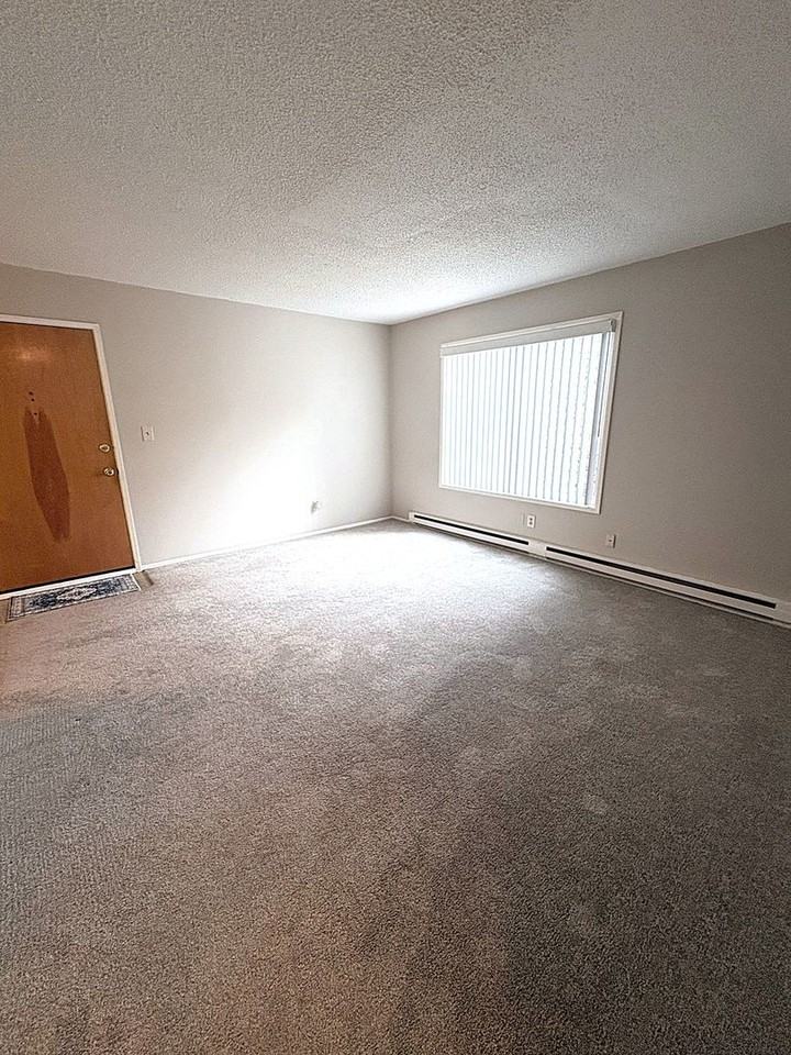Lafayette - Photo 4 of 26