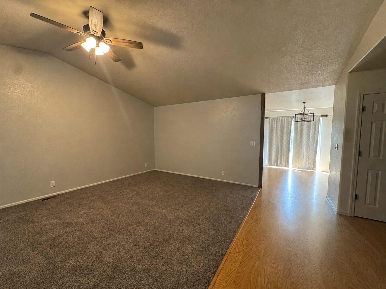 435 Arvilla Ct - Photo 2 of 13