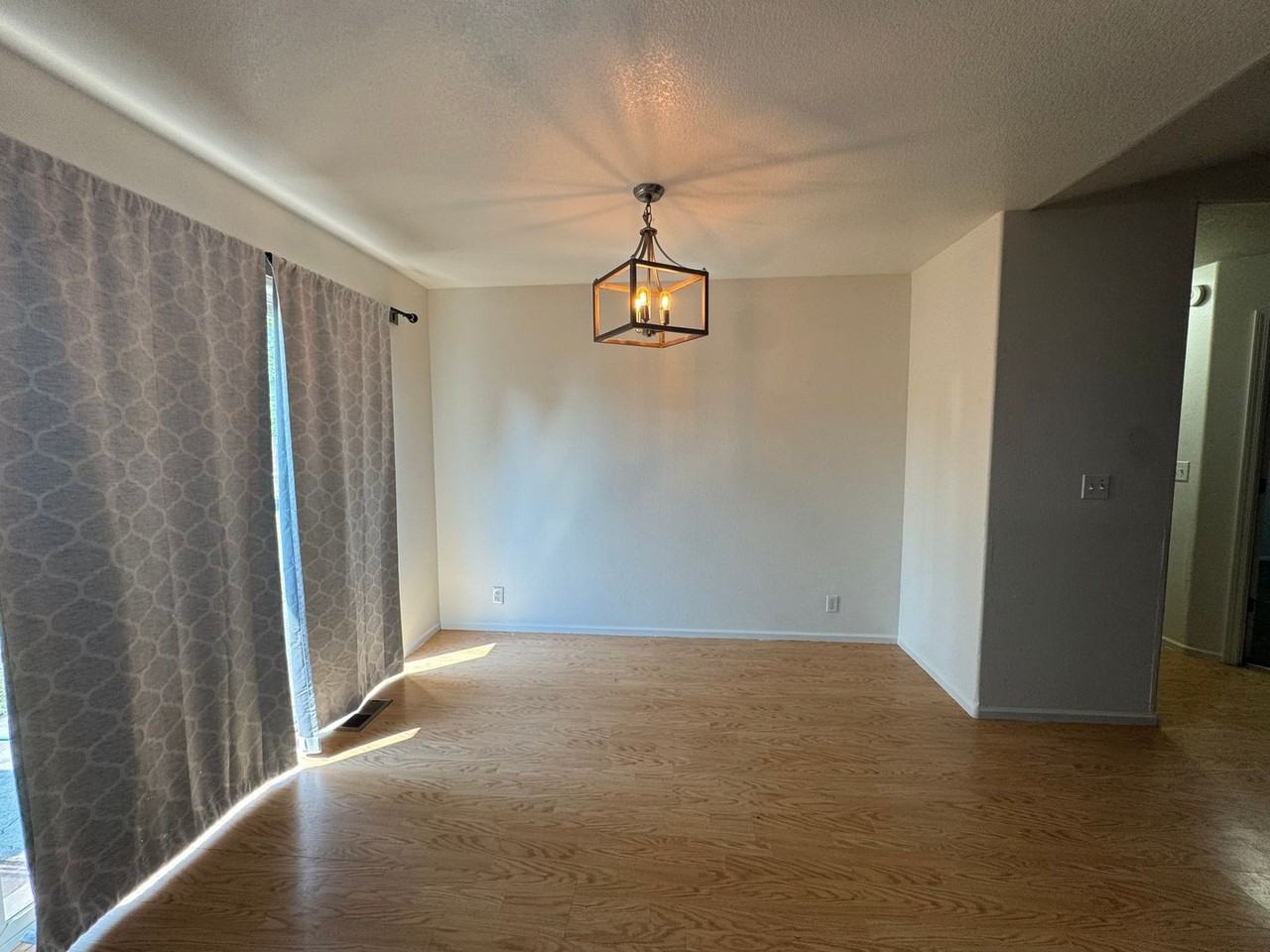 435 Arvilla Ct - Photo 4 of 13