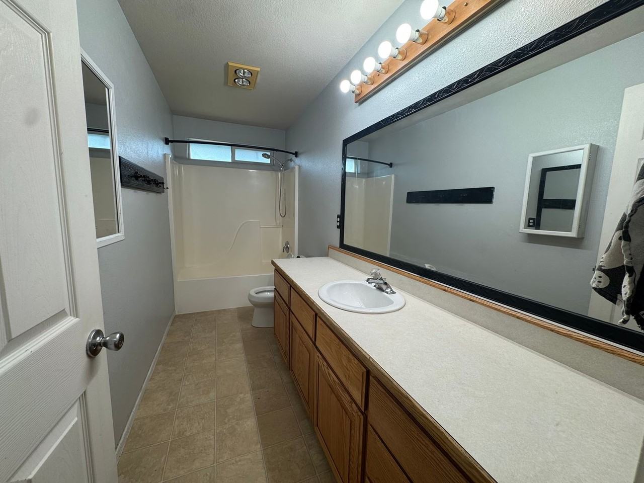 435 Arvilla Ct - Photo 6 of 13