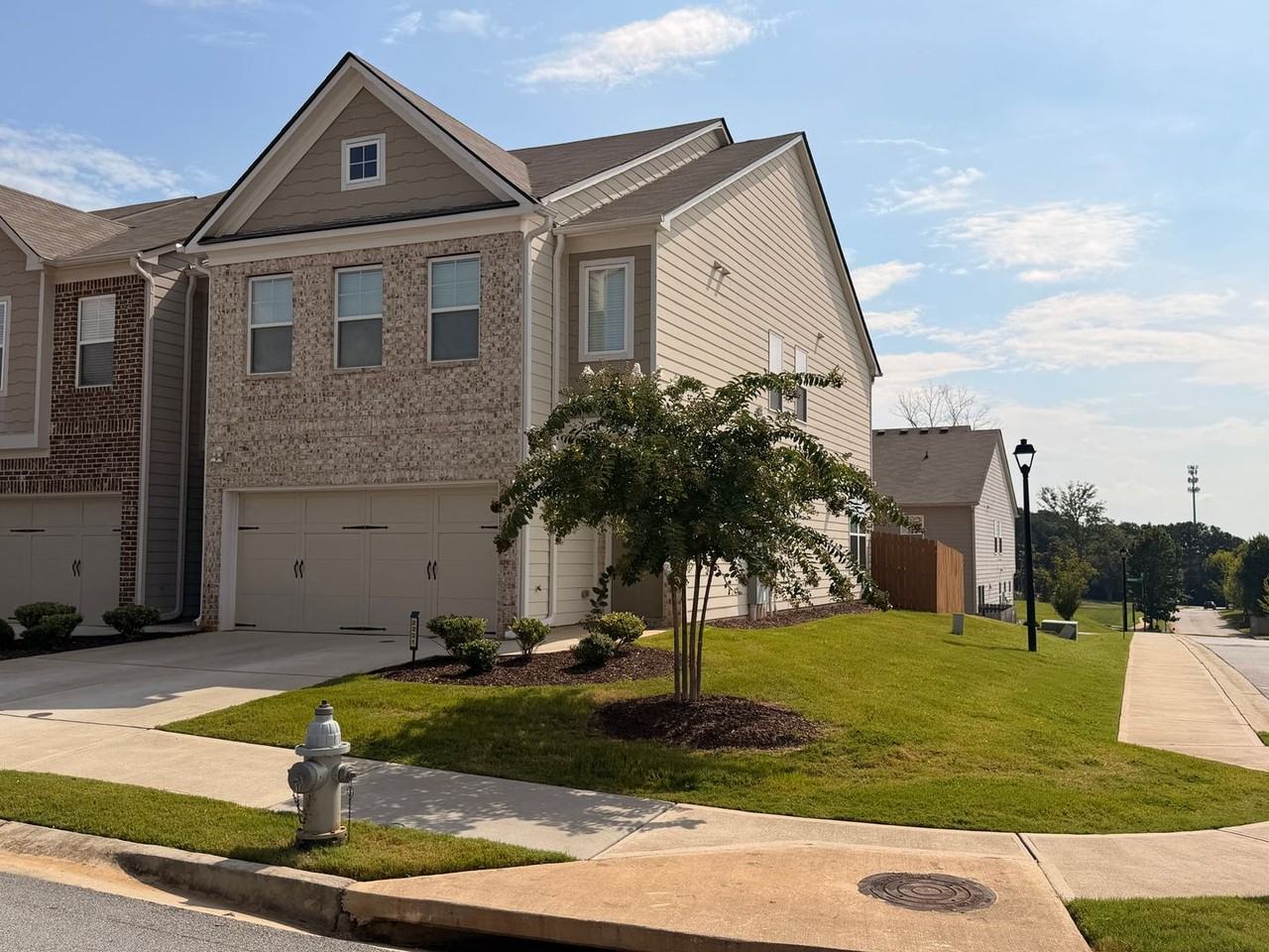 2221 Flying Spur Dr - Photo 5 of 23