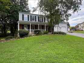 10 Oakbrook Ct - Photo 1 of 1