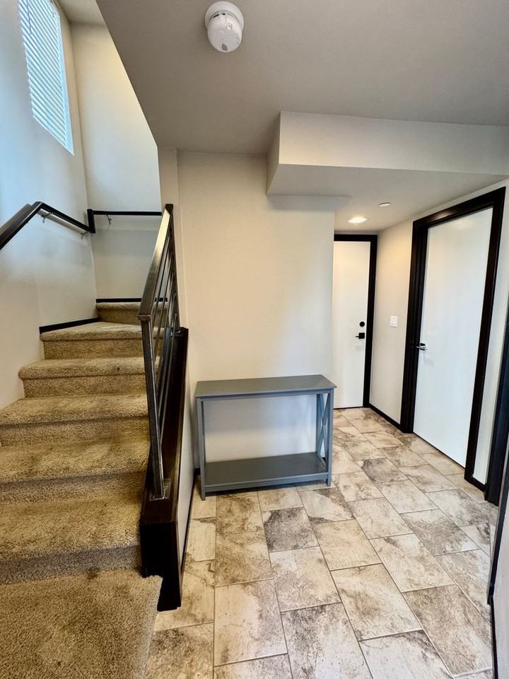 733 106th Pl Sw - Photo 3 of 26