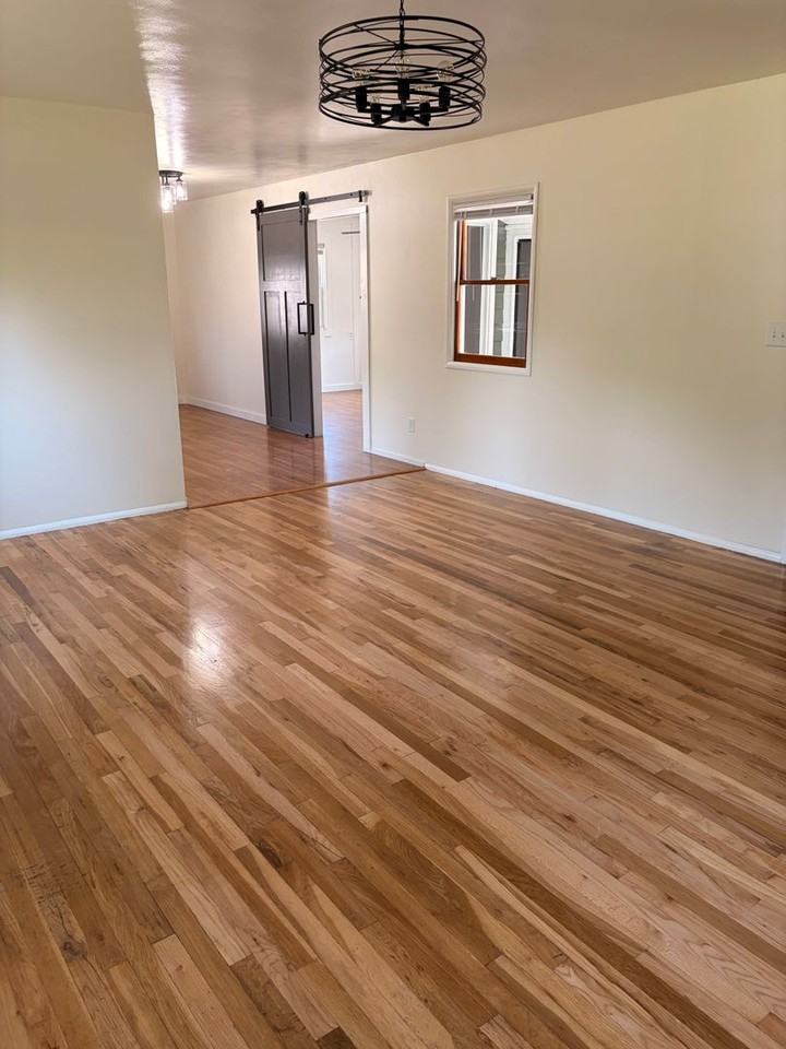 3035 Pioneer Dr - Photo 3 of 23