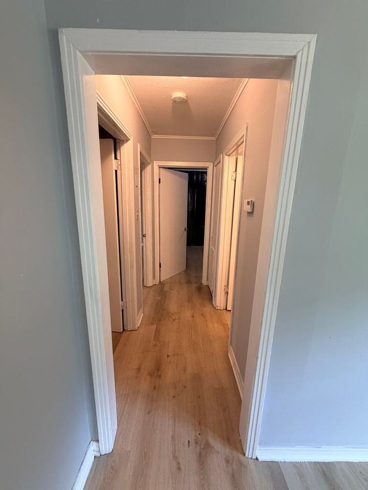 224 Virginia Ave - Photo 7 of 17