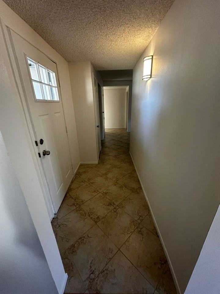 7275 Coolidge St - Photo 3 of 22