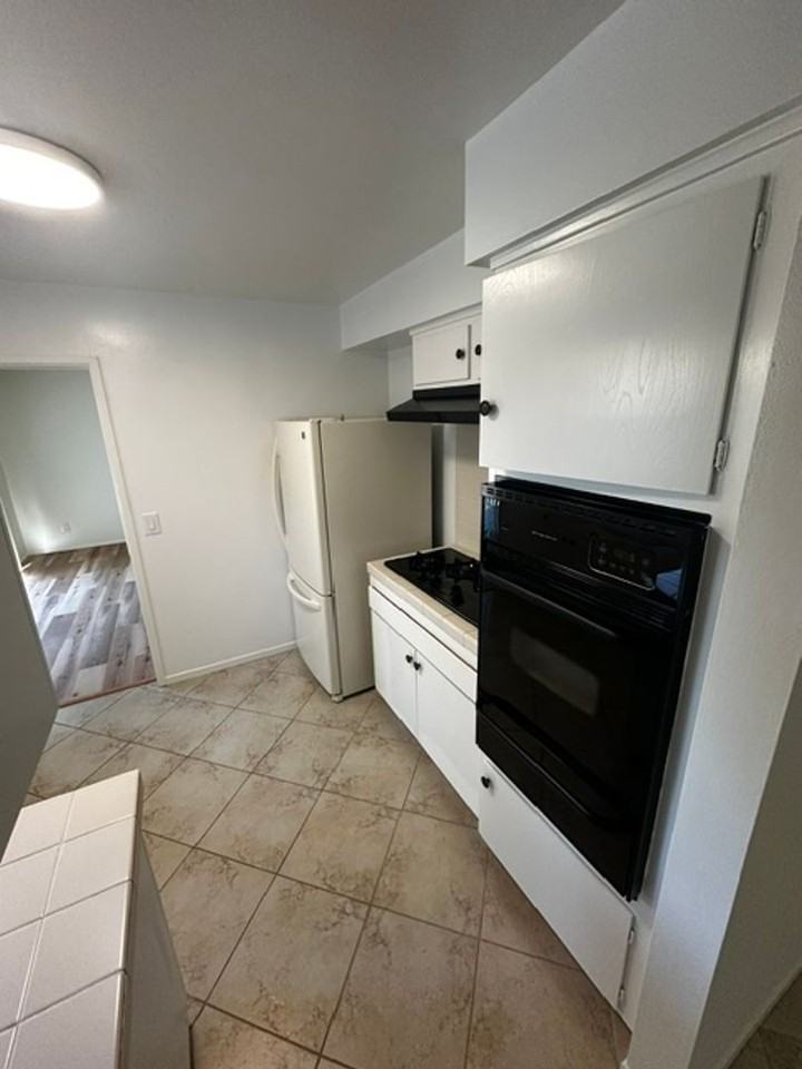 7275 Coolidge St - Photo 5 of 22