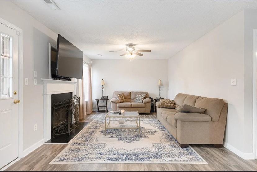 163 Ashton Dr - Photo 5 of 18