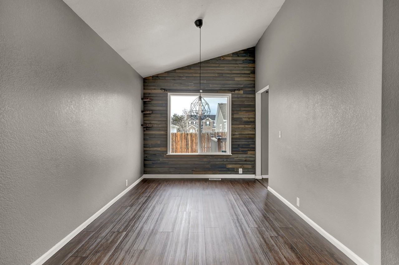 12533 Pine Valley Cir #1 - Photo 7 of 24