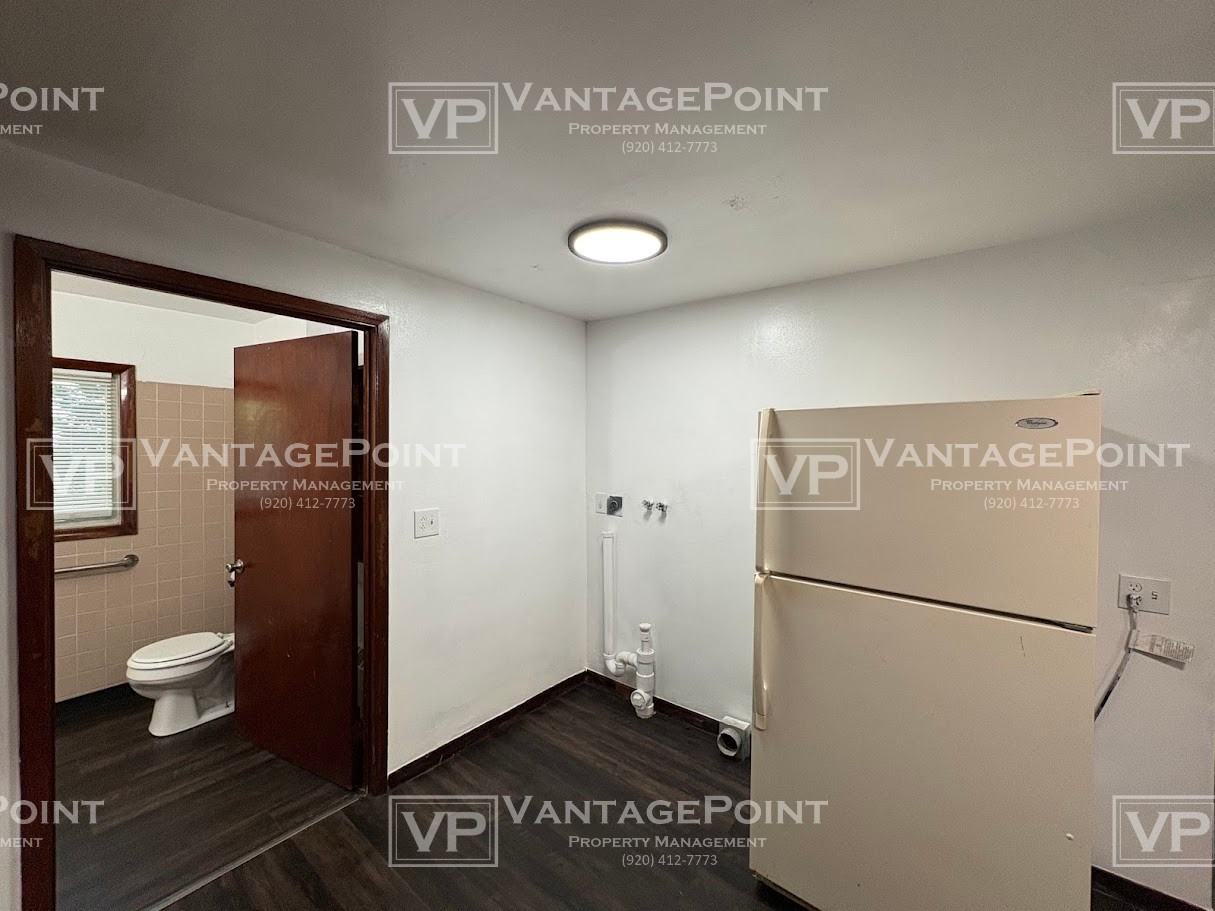 206 Amory St Lowr - Photo 5 of 17