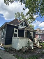 featured image of 808 E High St #1