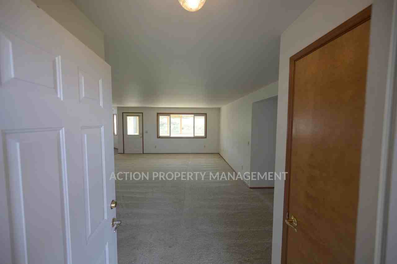 431 W Salal Pl - Photo 2 of 27