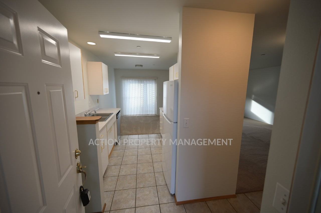 93 Jesslyn Ln #A - Photo 5 of 24