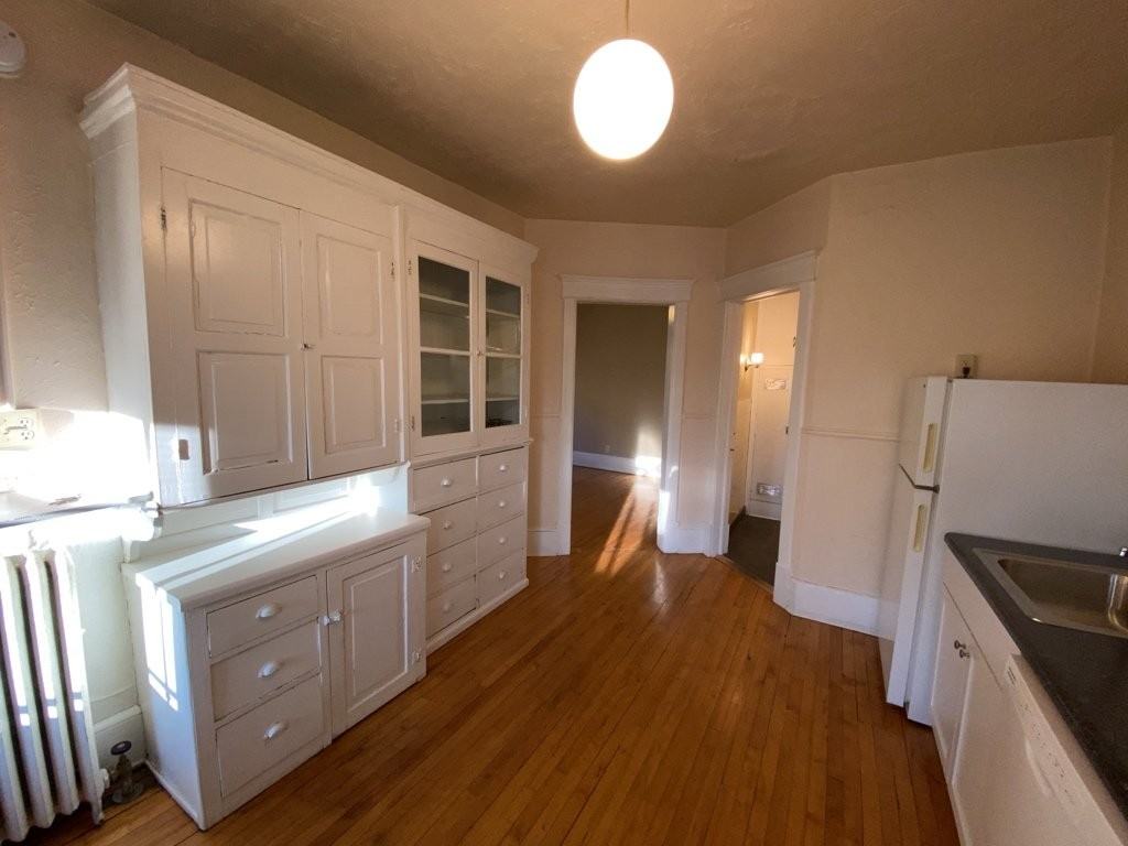 2012/2014 Dupont Ave S #8 - Photo 6 of 12