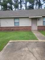 featured image of 3306 Barrett Cir #B