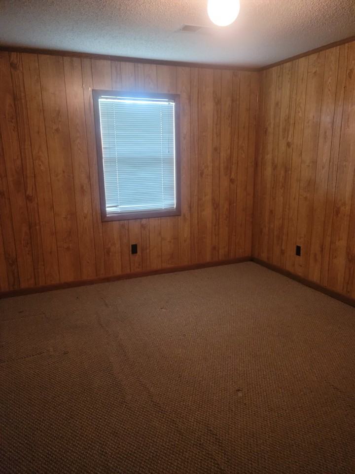 3306 Barrett Cir #B - Photo 7 of 8