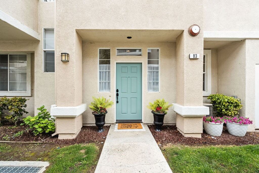83 W Shoshone St - Photo 3 of 23