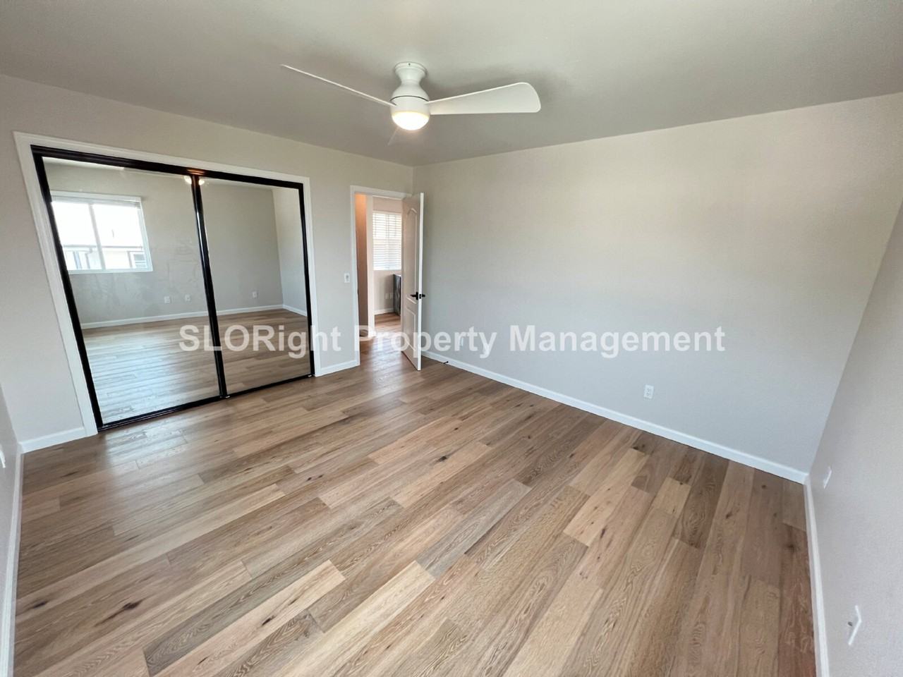 125 Terrace Ave - Photo 6 of 10