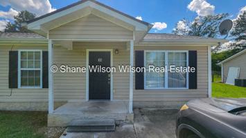 featured image of 35 Allison Dr