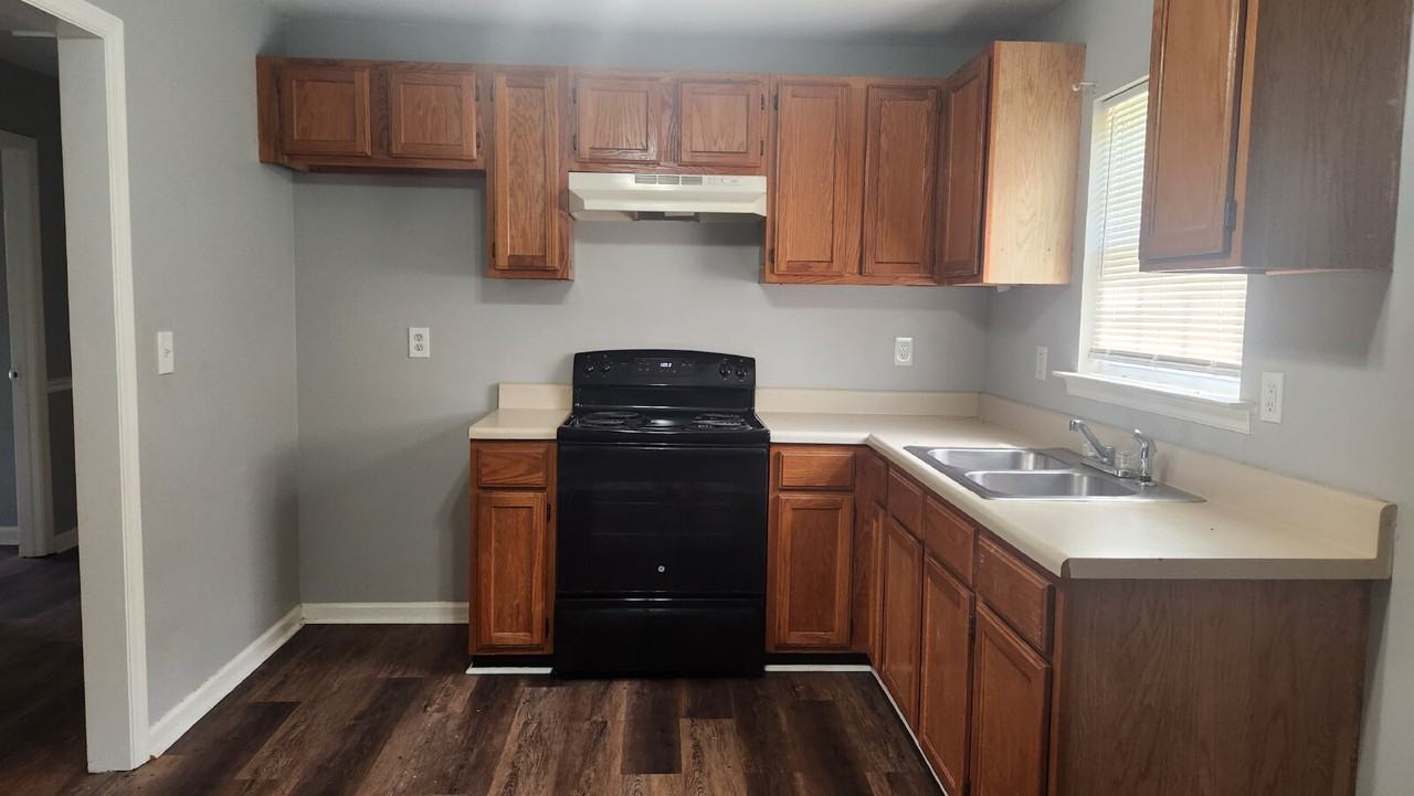 35 Allison Dr - Photo 7 of 17