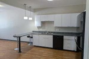 featured image of 168 N 300 E #305