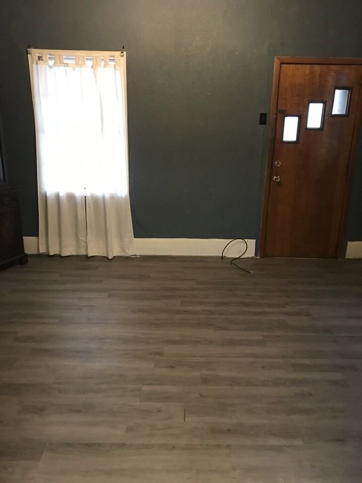 534 Madison St - Photo 4 of 8