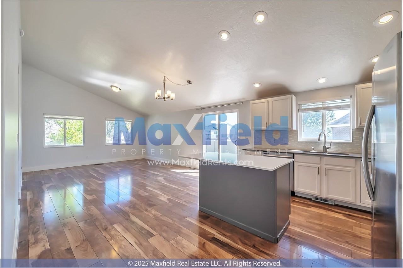 2433 N Cider Pl - Photo 5 of 26