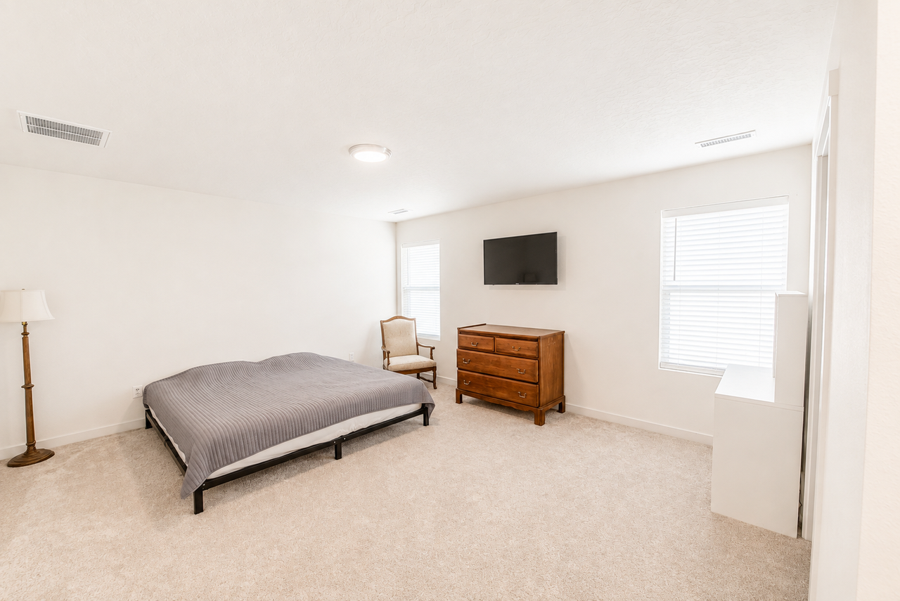 15409 Hogback Way - Photo 5 of 12