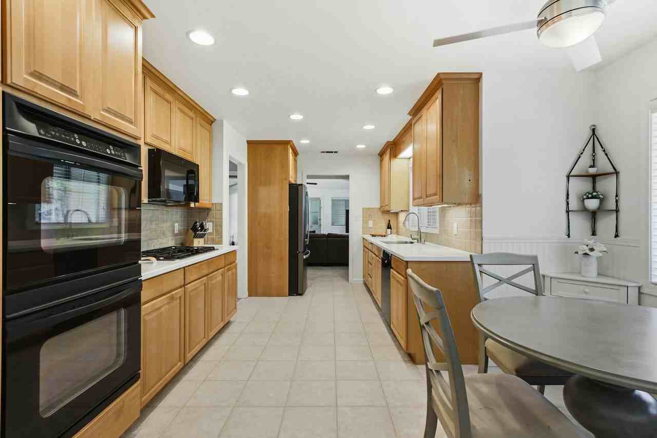 3201 Bonita Dr - Photo 7 of 17
