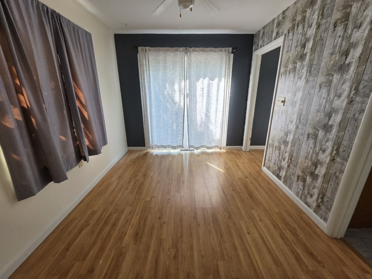609 Bolles St - Photo 6 of 18