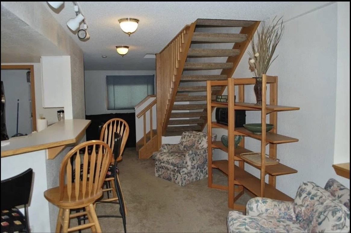 2873 Springdale Ln - Photo 3 of 23