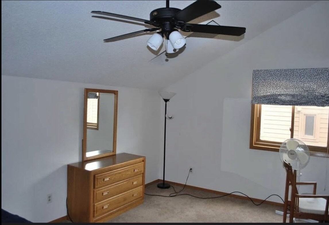 2873 Springdale Ln - Photo 7 of 23