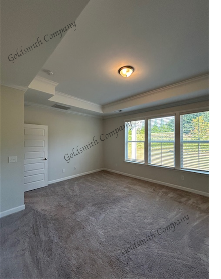 410 Plumblee Ln - Photo 7 of 18