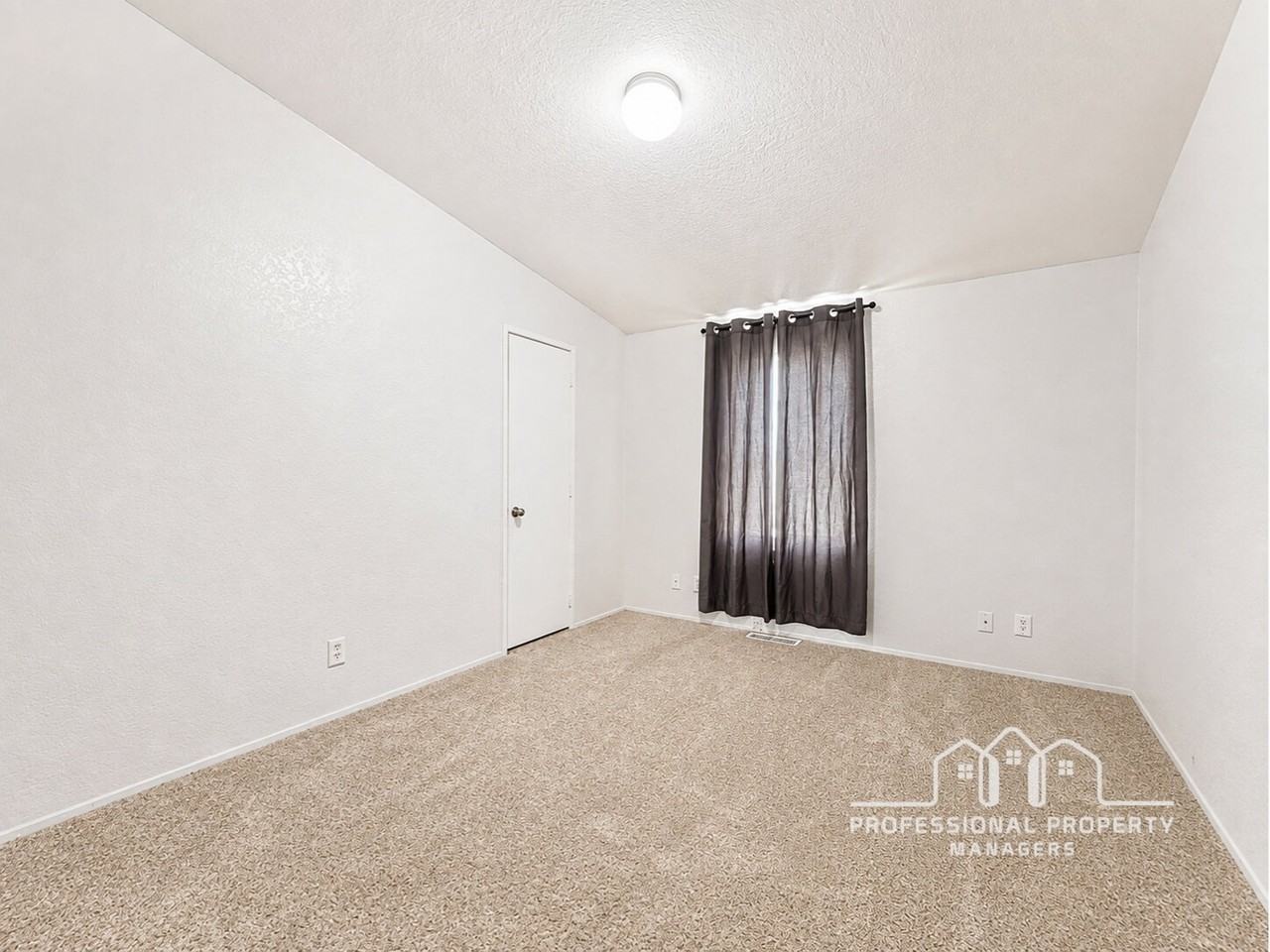 28517 E Bakersfield Ave - Photo 6 of 16