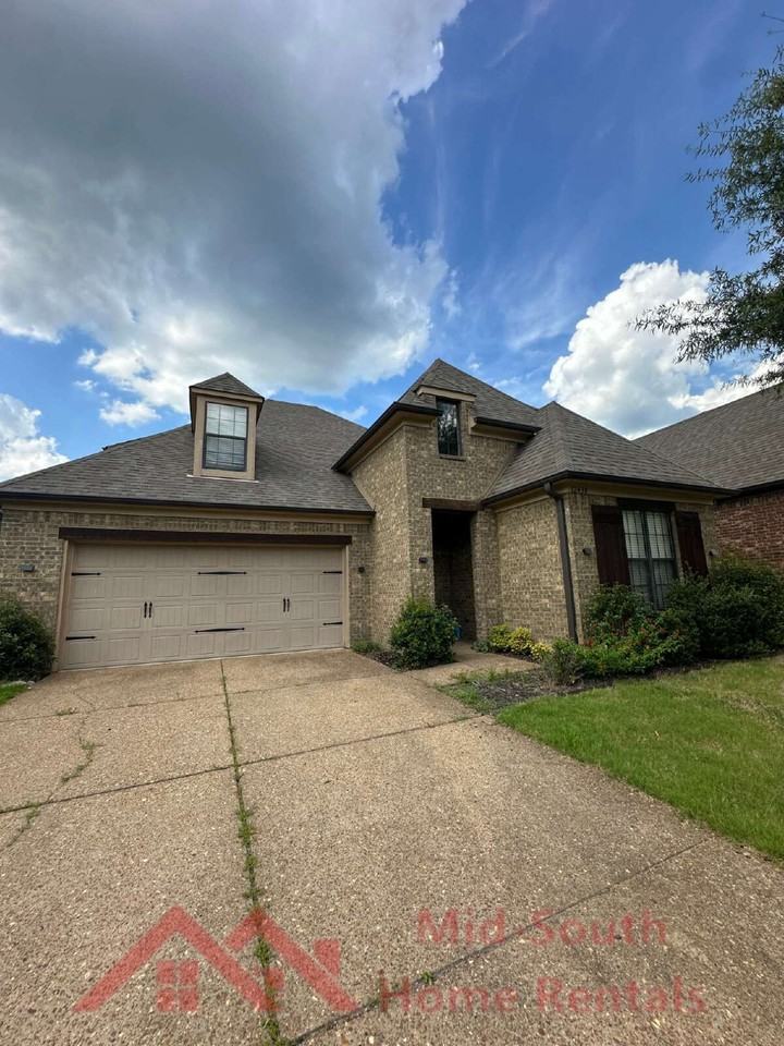 12430 Dusty Field Rd - Photo 2 of 32