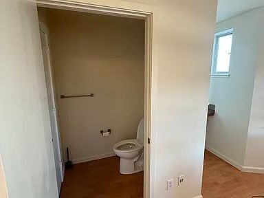 950 Harrison St - Photo 6 of 16