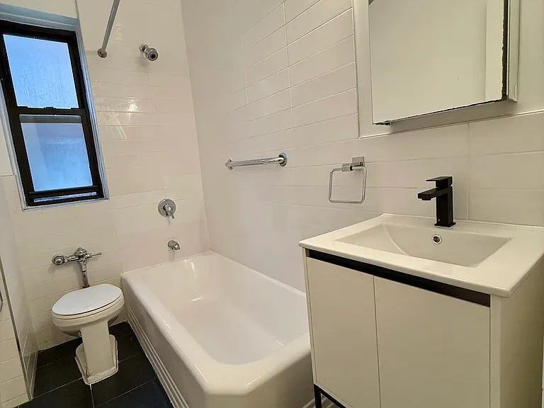 10850 71st Ave - Photo 5 of 5