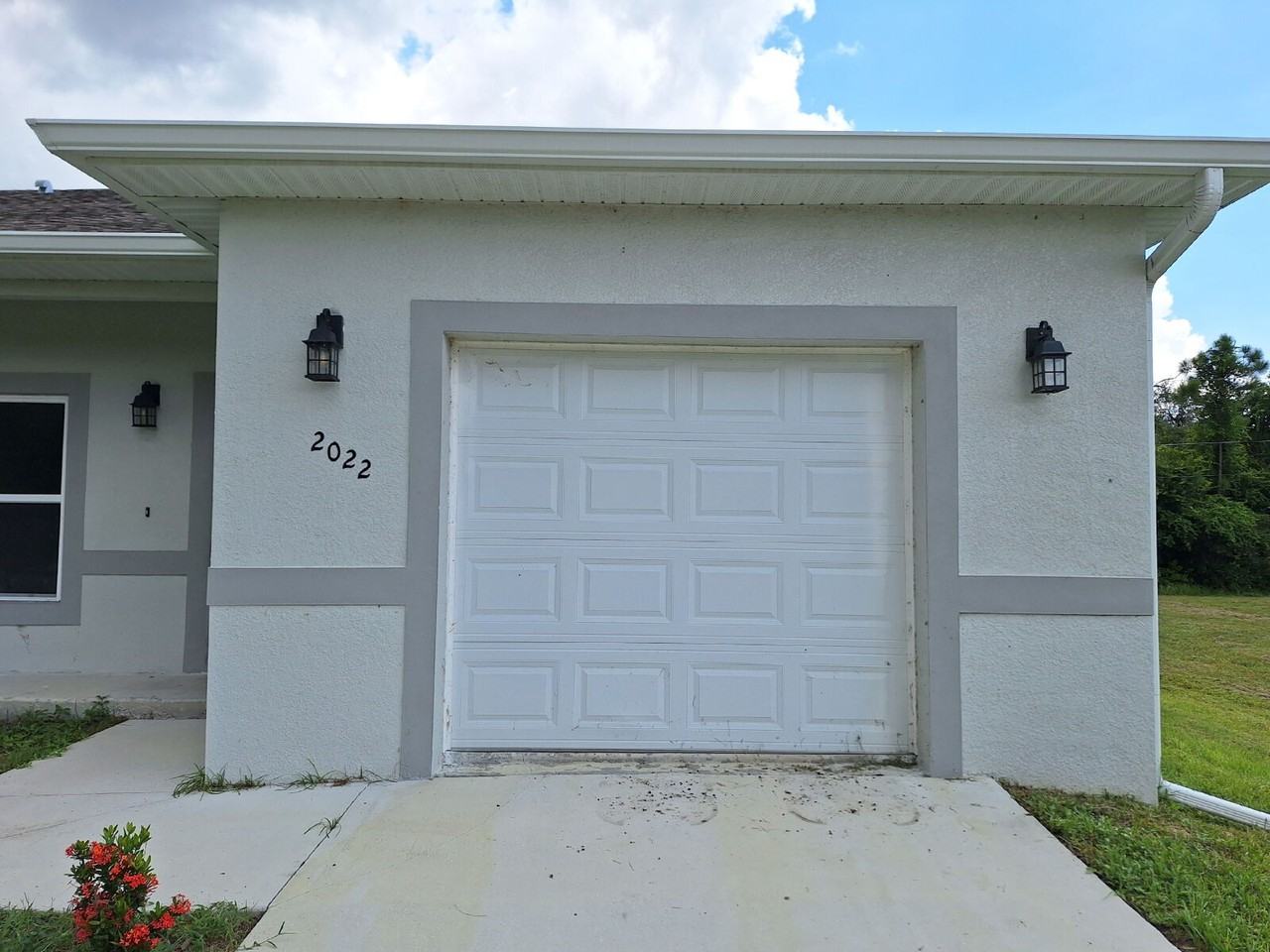 2022 Dorion St