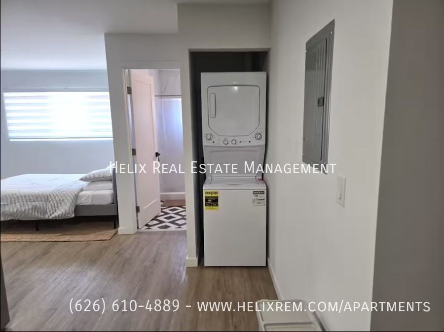 1577 N Fair Oaks - Photo 6 of 16