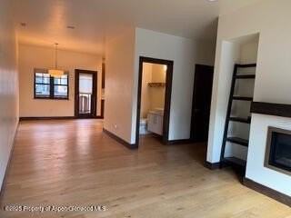 933 Main St - Photo 2 of 10