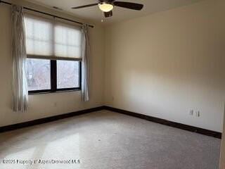 933 Main St - Photo 6 of 10