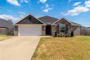 featured image of 4440 W Havana Ave