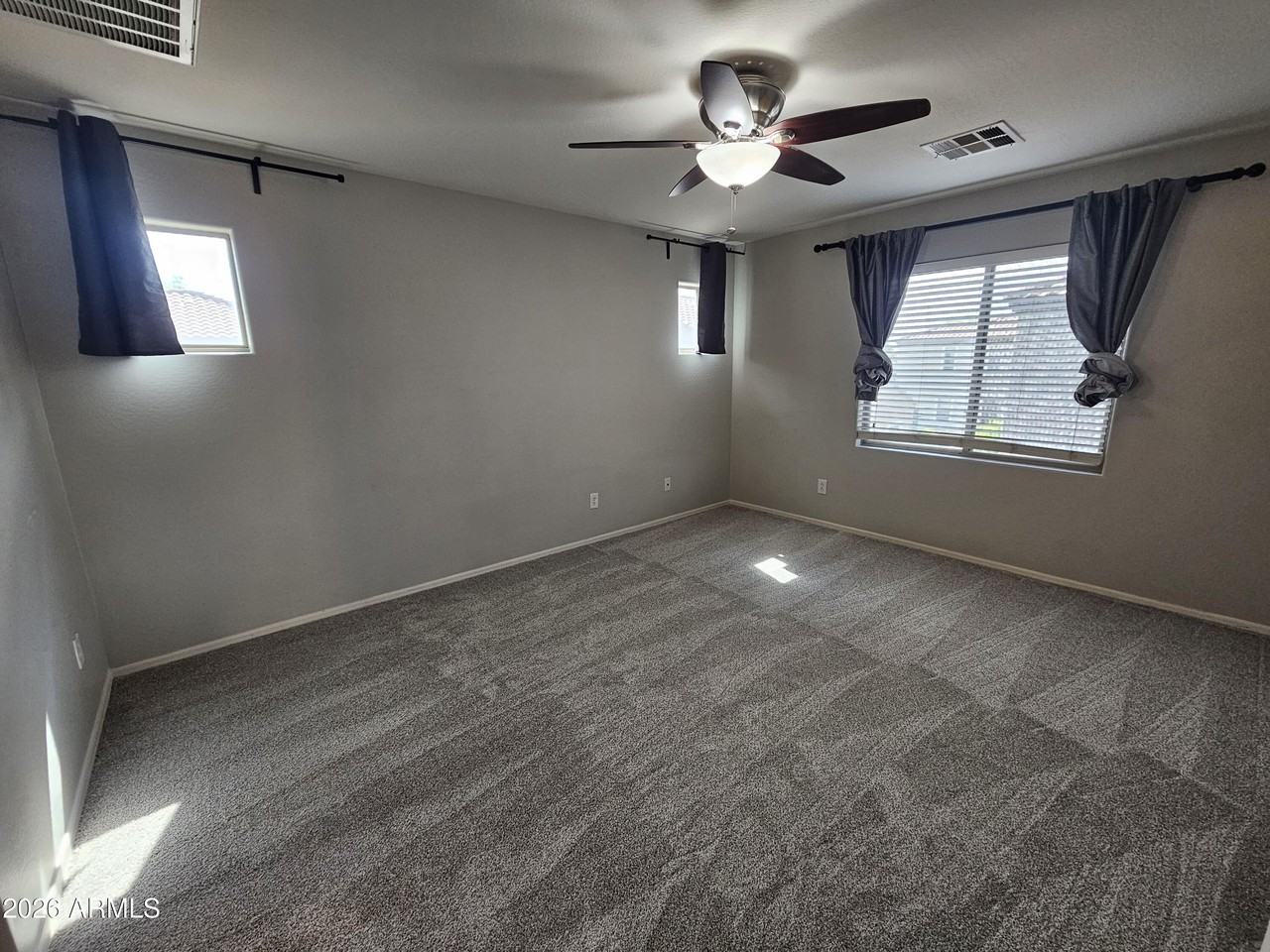 1638 S Martingale Rd - Photo 7 of 22
