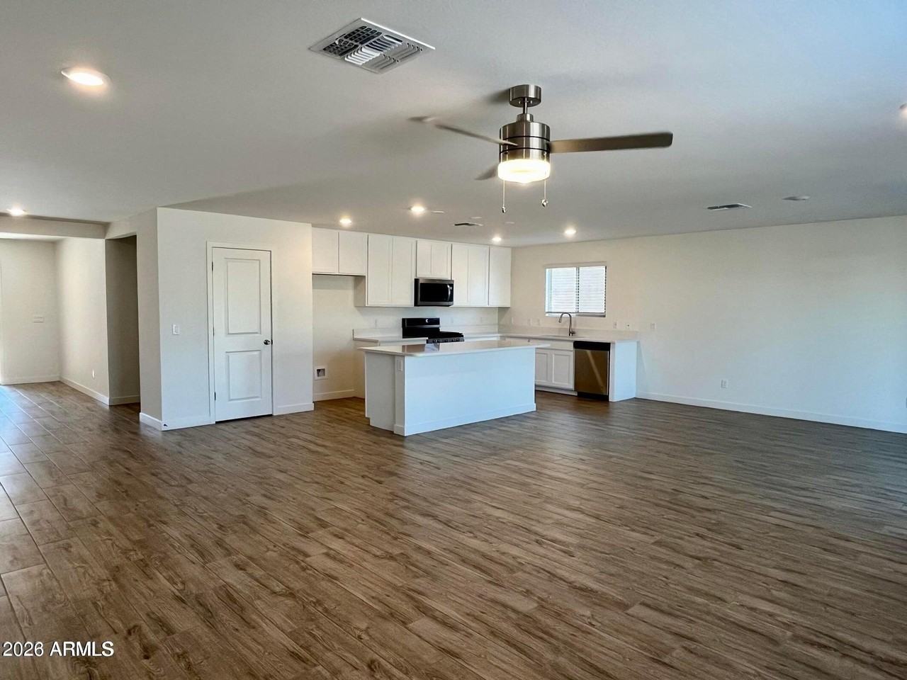 11414 W La Reata Ave - Photo 5 of 17