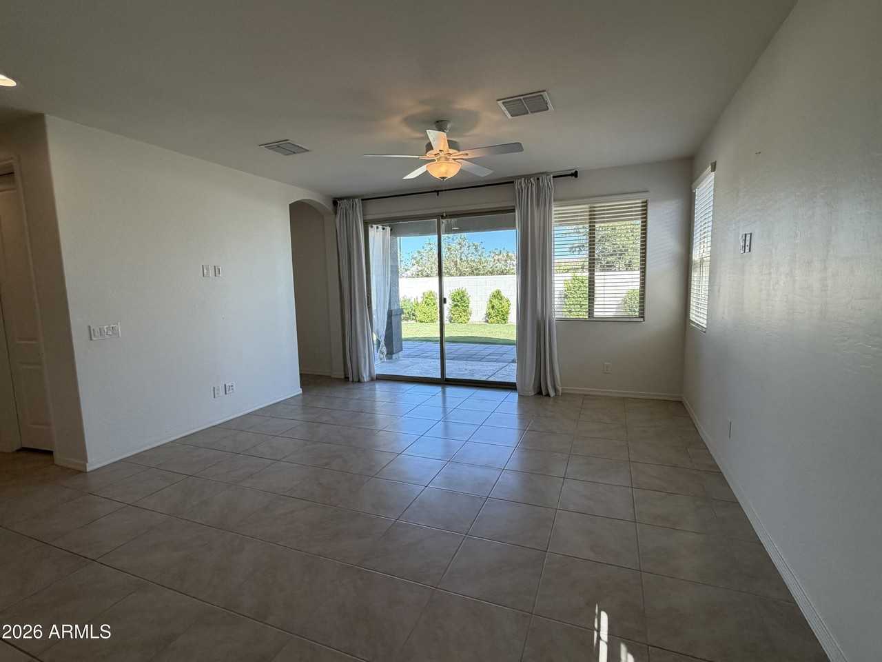 34870 N Colony Rd - Photo 6 of 35