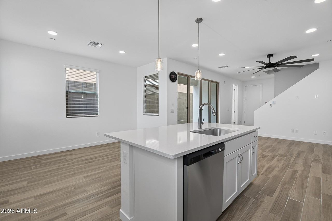 2779 N Claire Dr - Photo 6 of 26