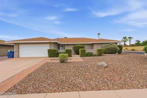 featured image of 2546 E Geneva Dr