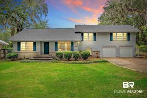 featured image of 6425 Village Point Dr