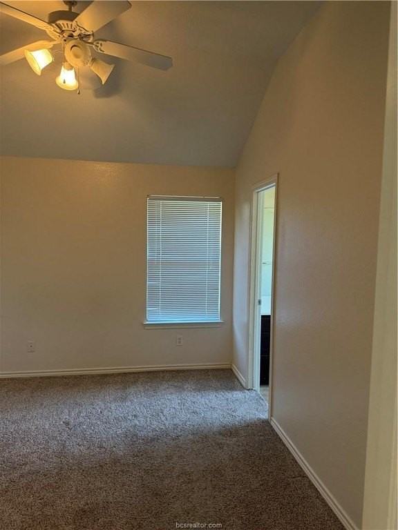 933 Crested Point Dr - Photo 7 of 16